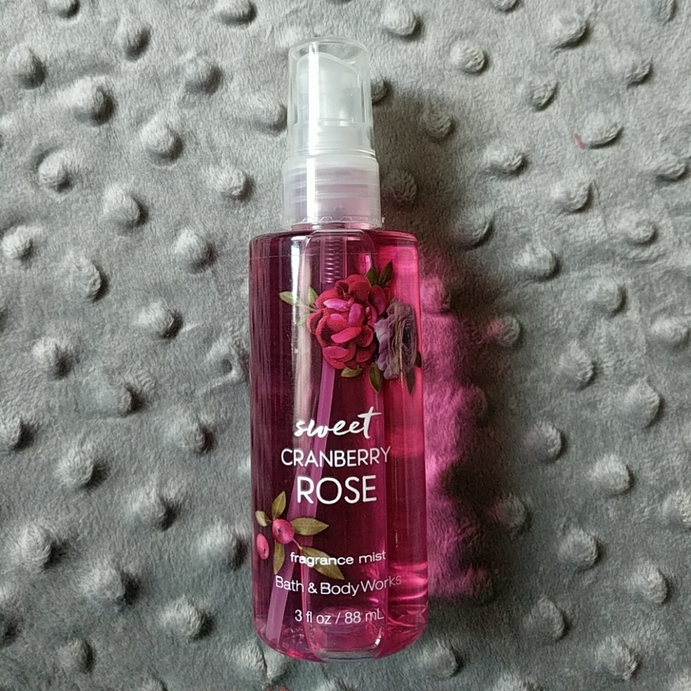 Sweet Cranberry Rose mini fragrance mist